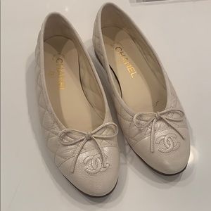 Chanel Ballerina shimmering off white